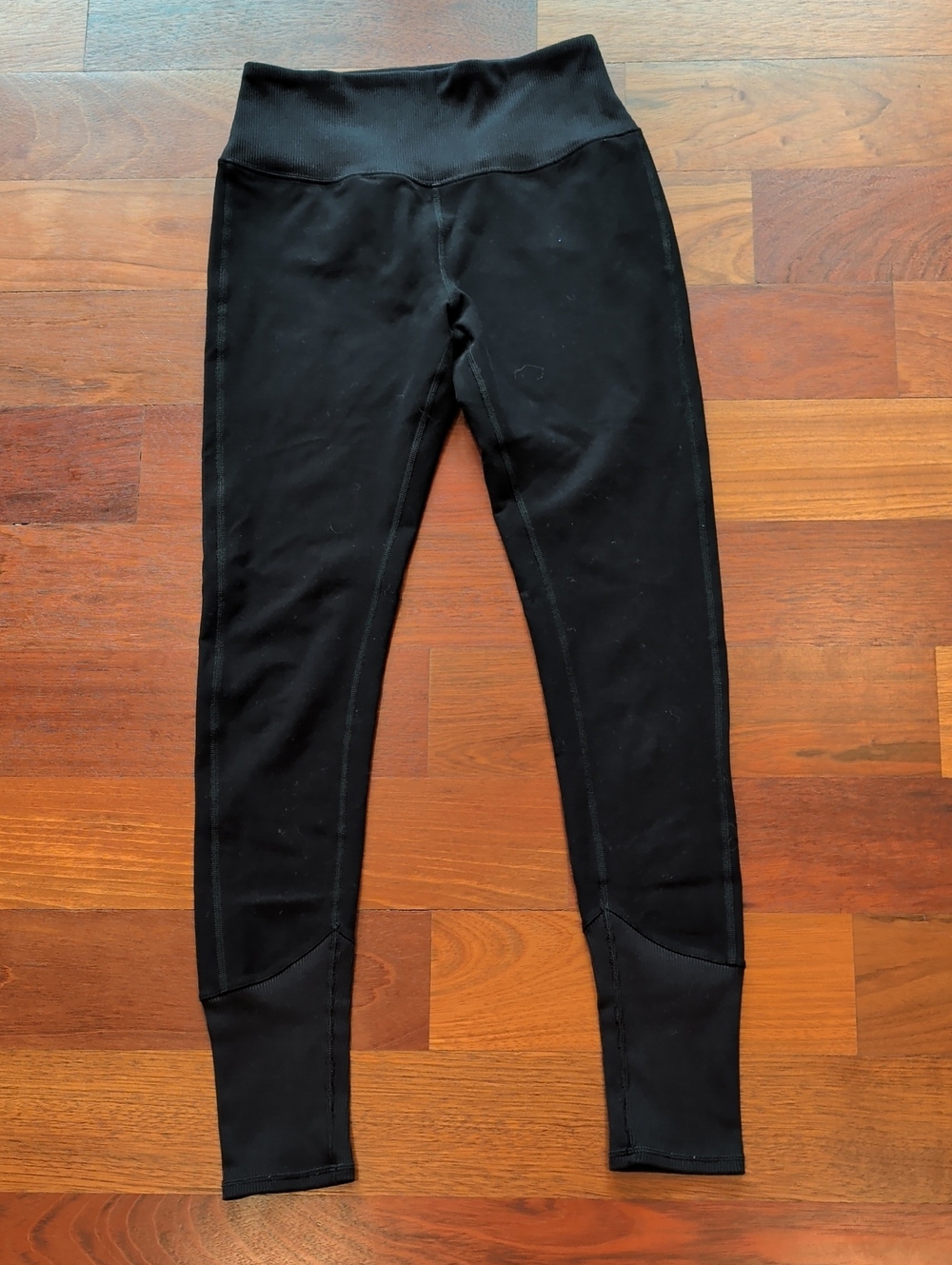 ALO Yoga Black Leggings - High-Waist Active Tights